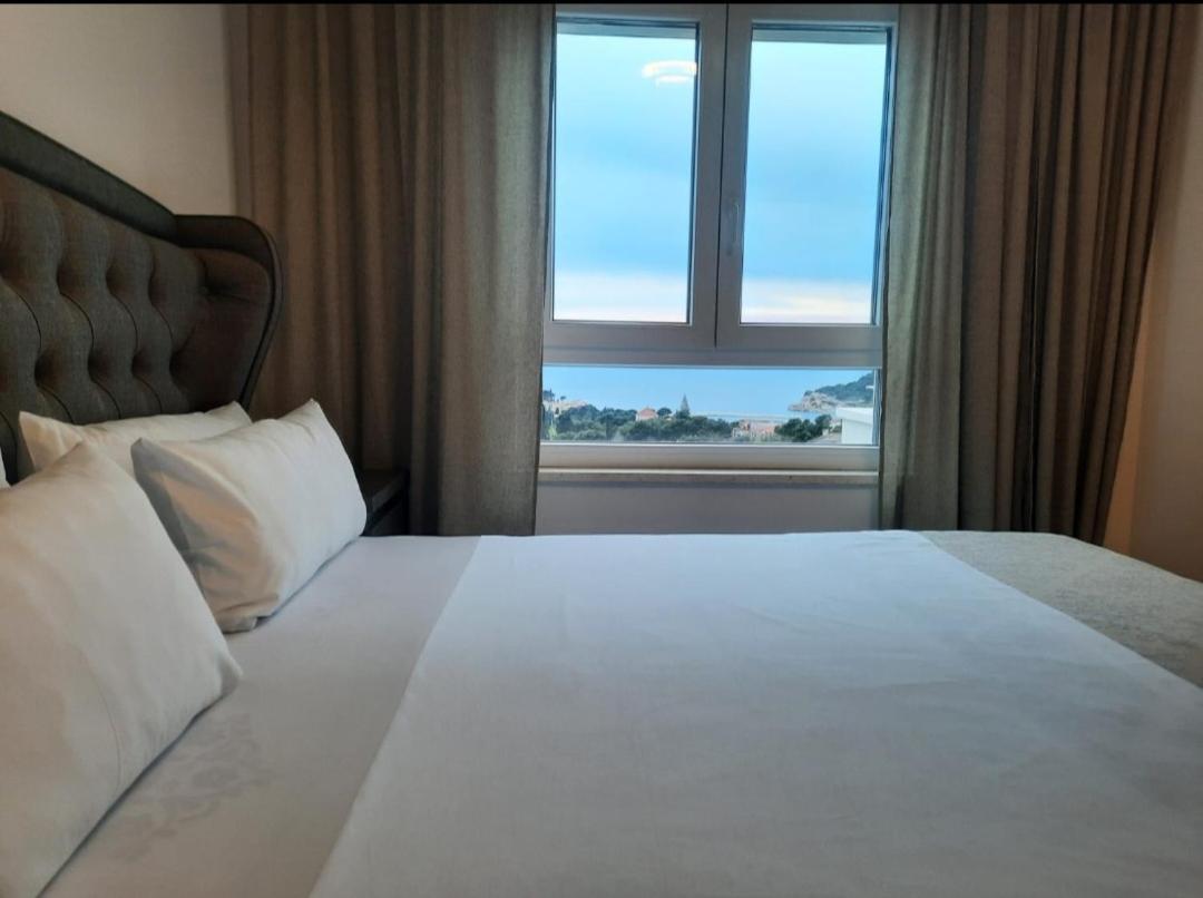 Apartment Anny De Luxe With Sea View Makarska Exterior foto